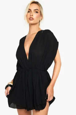 boohoo Combinaison superposée en étamine à décolleté plongeant<Femme Combinaisons Et Combishorts