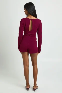 Combi-short Encolure Slash Détail Taille Boucle Dorée