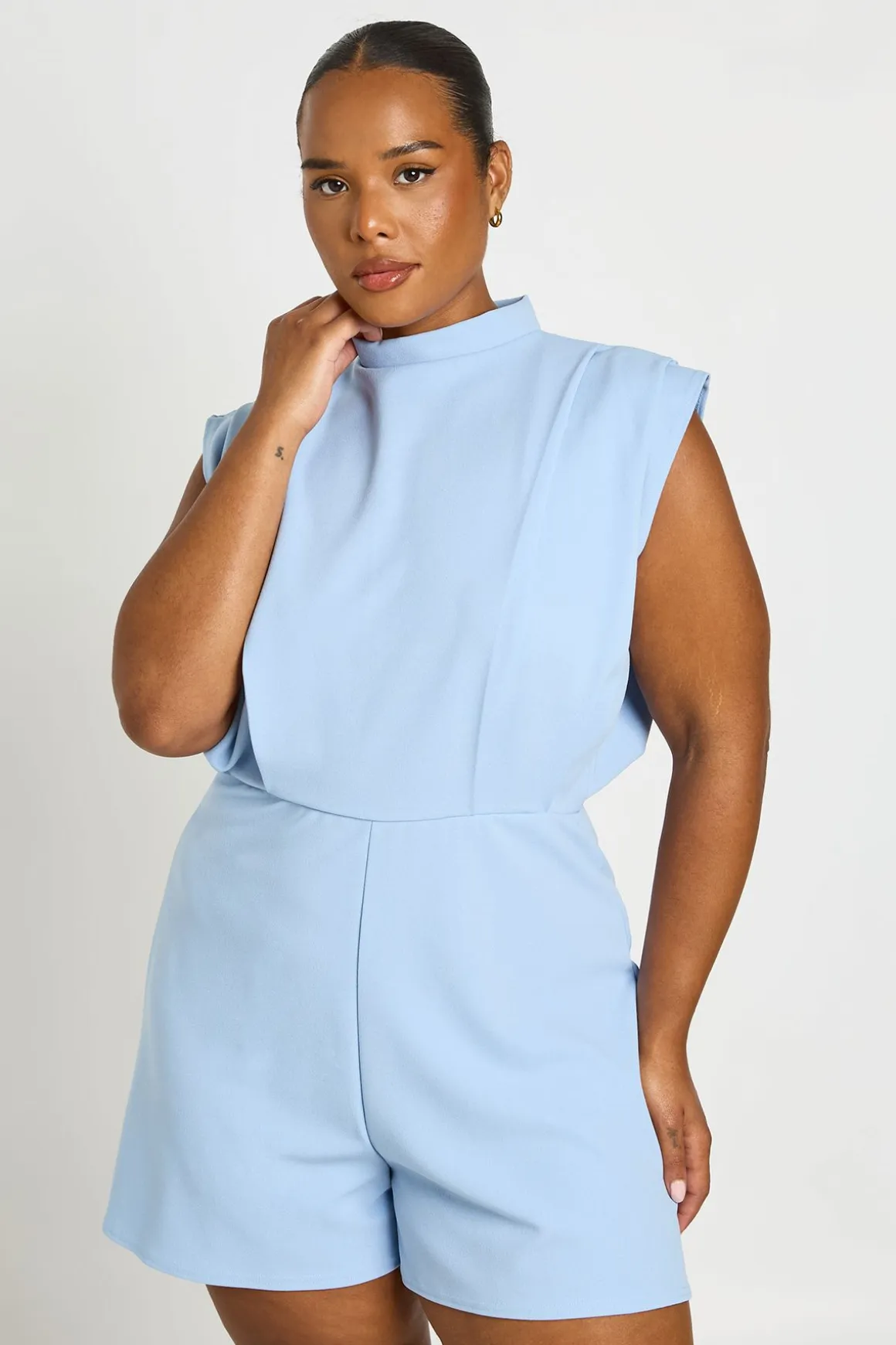 Combi-short Grande Taille Ajustée Avec Détail Plissé