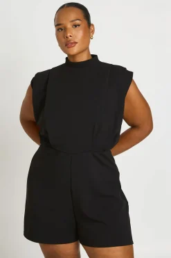 boohoo Combi-short Grande Taille Ajustée Avec Détail De Plis<Femme Tailleurs|Combinaisons Et Combishorts