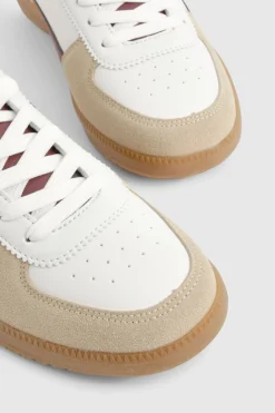 Contrast Stripe Gum Sole Trainers