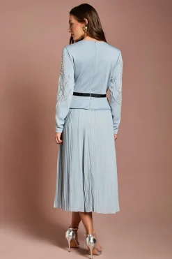 Corsage En Ponte Orné De Perles Avec Jupe Plissée