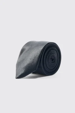 Cravate en satin basique en noir