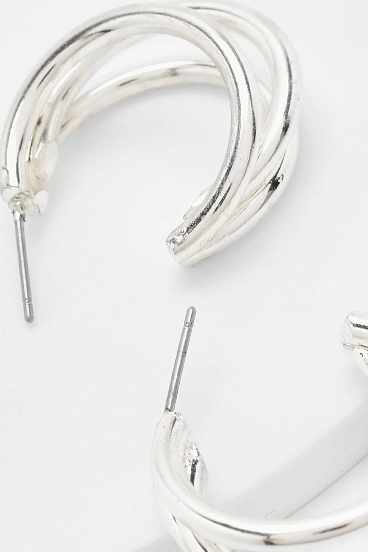 boohoo Créoles à triple découpe< Boucles D'Oreilles