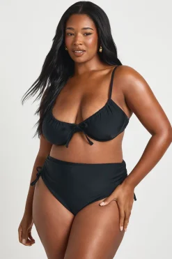 boohoo Culotte De Bain Taille Haute Gainante Grande Taille Essentials<Femme Maillots De Bain|Tenues De Plage