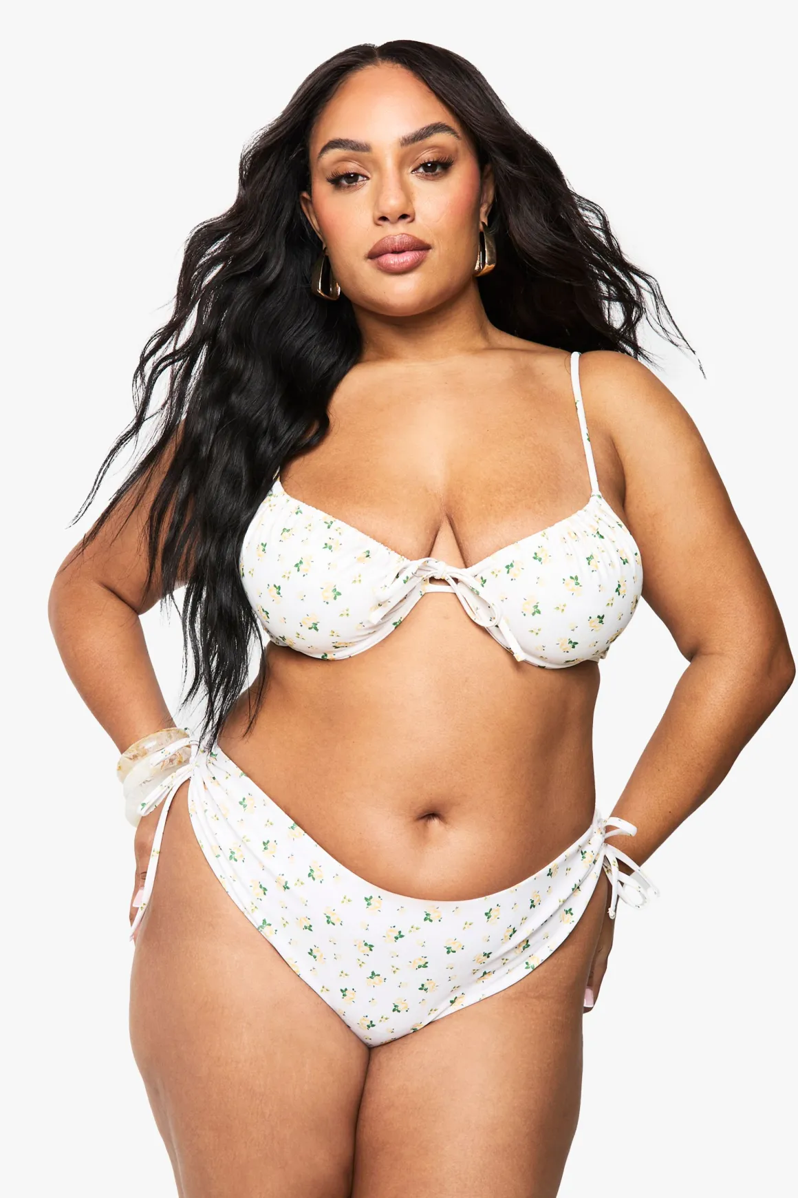 Culotte De Bikini Grande Taille À Imprimé Fleuri Ditsy Avec Fronces Et Liens Latéraux
