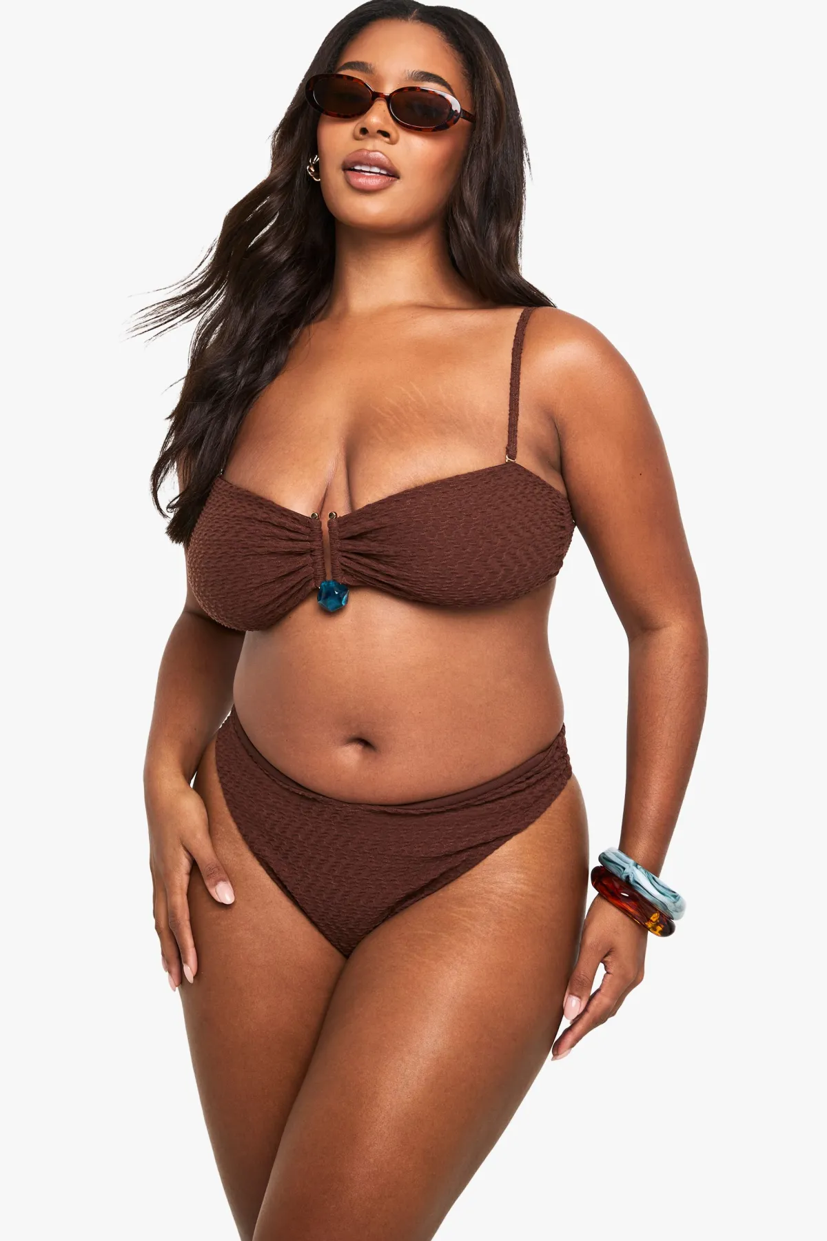 boohoo Culotte de bikini grande taille crinkle à taille haute<Femme Looks Chocolat|Tenues De Plage
