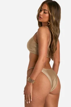 Culottes de bikini à jambes hautes tressées