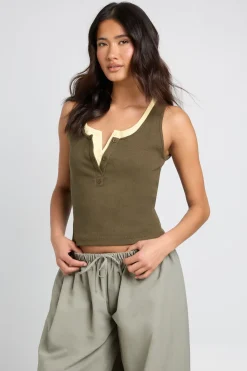 boohoo Débardeur Côtelé À Col Henley Contrasté Avec Boutons<Femme Tops