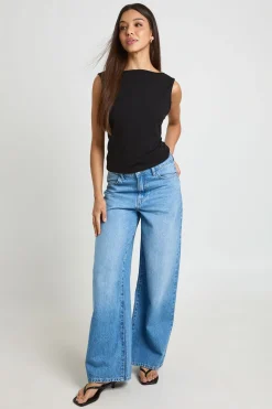 boohoo Débardeur Côtelé Ultra Doux À Dos Échancré Avec Détail Torsadé<Femme Tops D’Automne|Looks De Rentrée