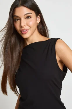 boohoo Débardeur Côtelé Ultra Doux À Dos Échancré Avec Détail Torsadé<Femme Tops D’Automne|Looks De Rentrée