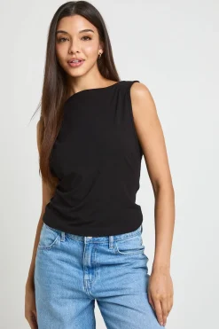boohoo Débardeur Côtelé Ultra Doux À Dos Échancré Avec Détail Torsadé<Femme Tops D’Automne|Looks De Rentrée