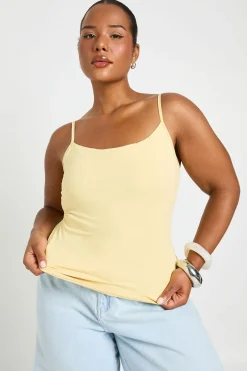 Débardeur Grande Taille À Bretelles Fines Et Encolure Carrée Effet Seconde Peau