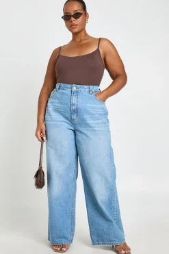 boohoo Débardeur Grande Taille À Bretelles Fines Et Encolure Carrée Effet Seconde Peau<Femme Tops