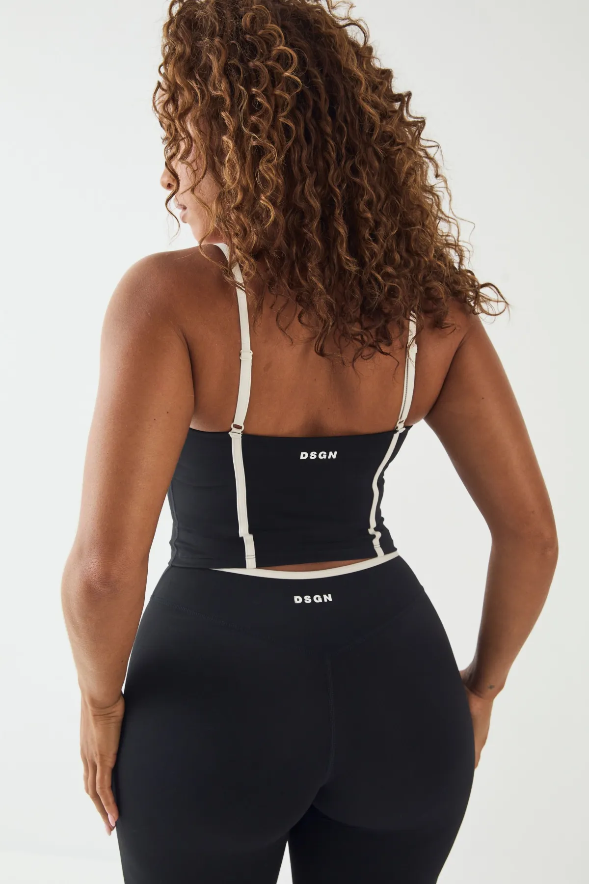 DSGN Studio Débardeur Moulant À Passepoil Contrasté Sculpt<Femme Vêtements De Sport|Dsgn Studio