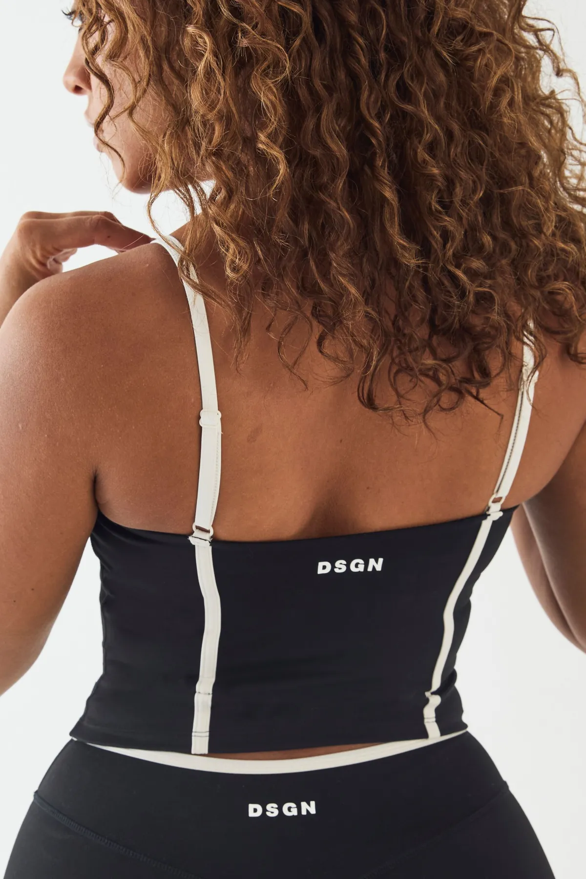 DSGN Studio Débardeur Moulant À Passepoil Contrasté Sculpt<Femme Vêtements De Sport|Dsgn Studio