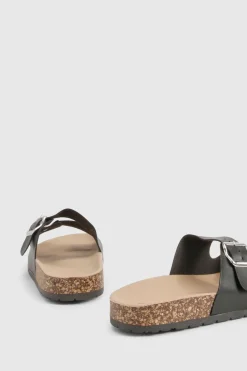 boohoo Double Buckle Footbed Slider< Sandales