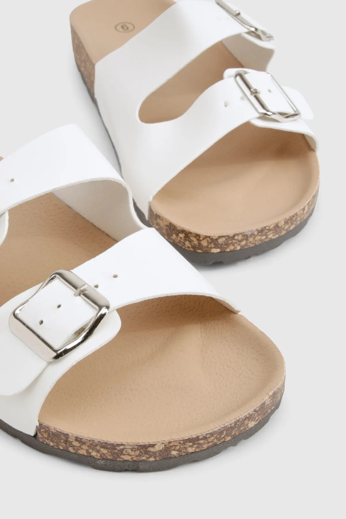 boohoo Double Buckle Footbed Slider< Sandales