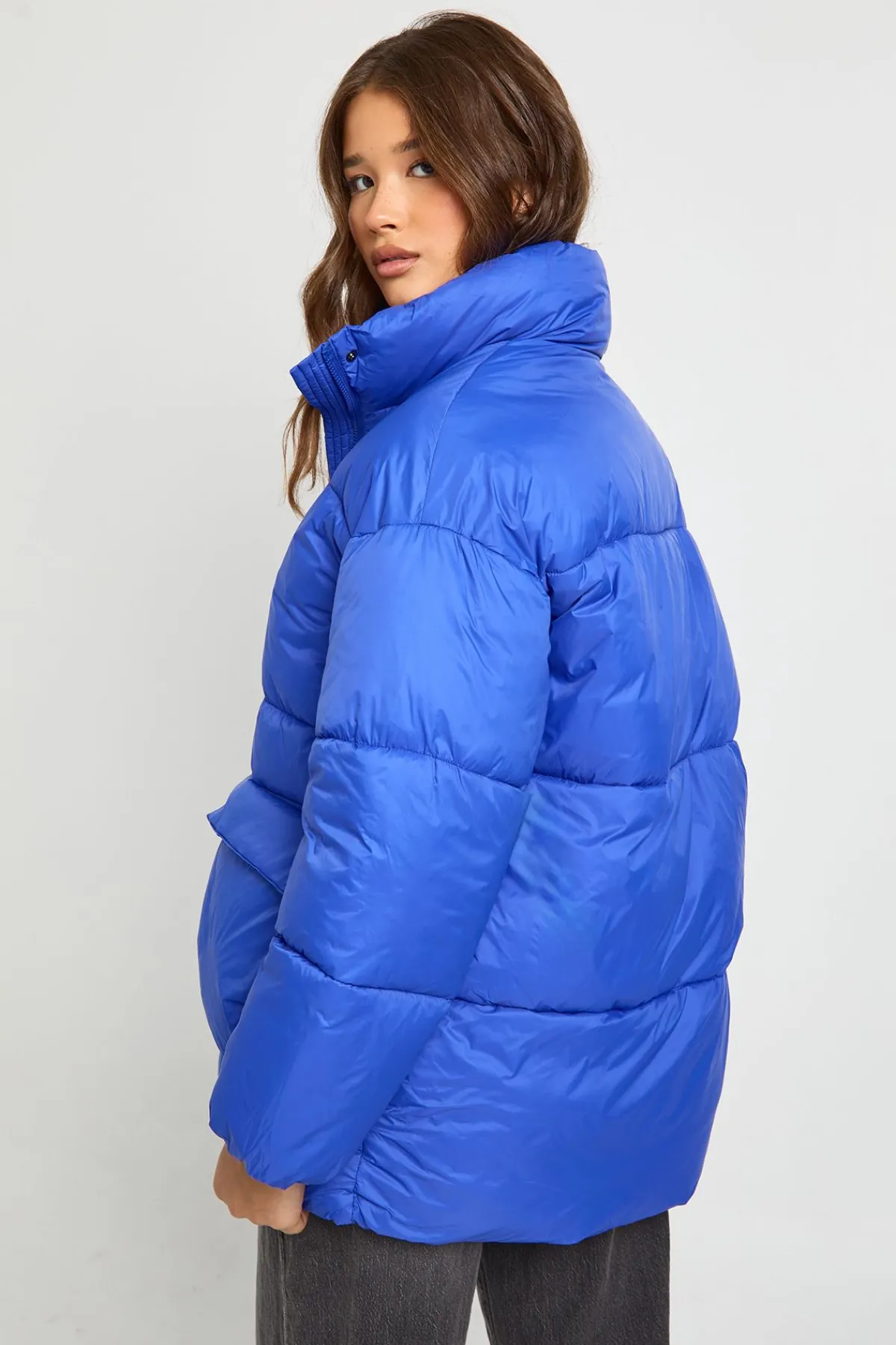 boohoo Doudoune à capuche surdimensionnée<Femme Doudounes|Vestes & Manteaux