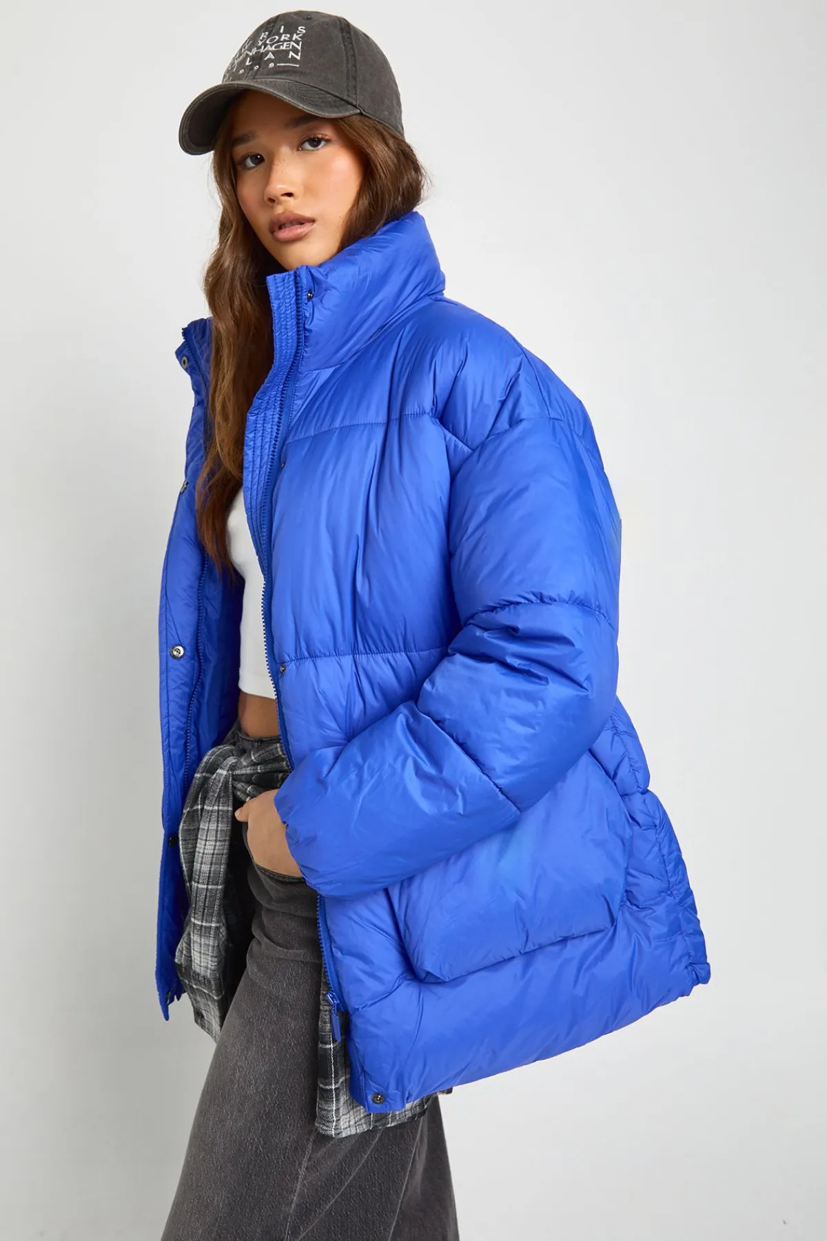 boohoo Doudoune à capuche surdimensionnée<Femme Doudounes|Vestes & Manteaux