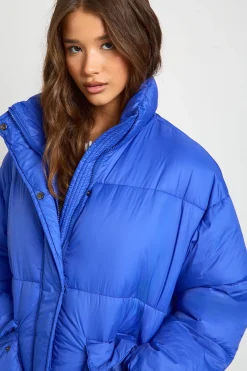 boohoo Doudoune à capuche surdimensionnée<Femme Doudounes|Vestes & Manteaux
