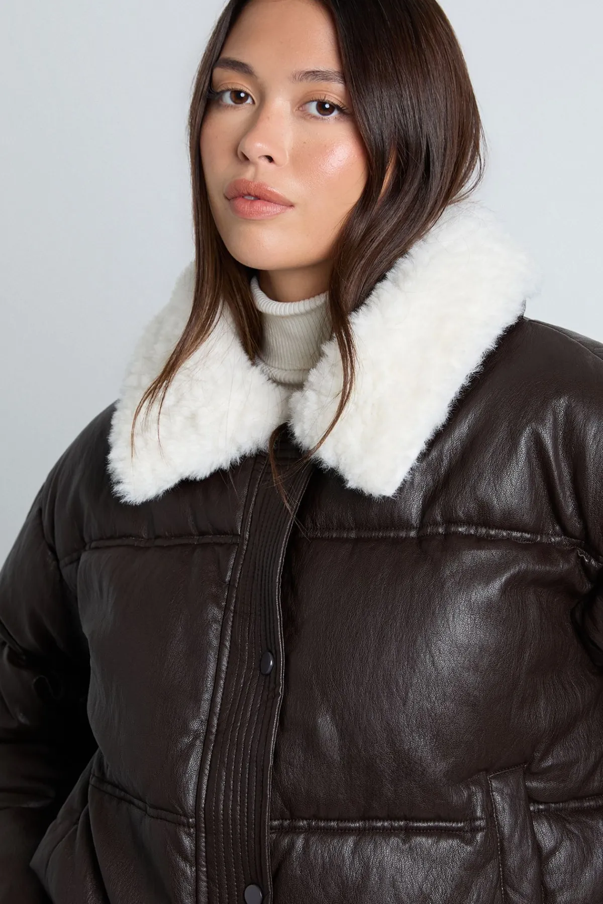 boohoo Doudoune à col en fourrure<Femme Doudounes|Vestes & Manteaux