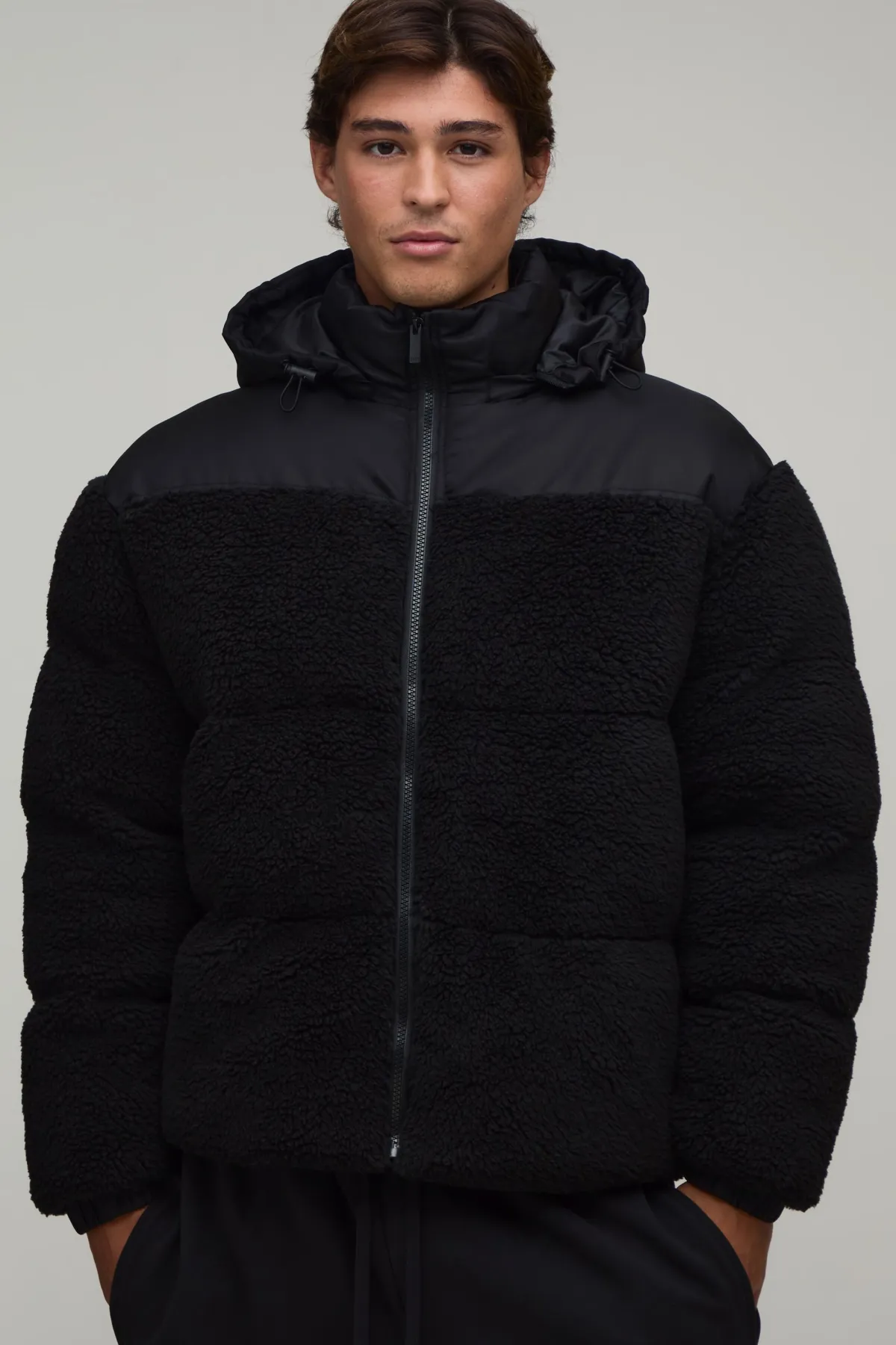 boohooMAN Doudoune Oversize En Nylon Et Panneaux Imitation Mouton<Homme Manteaux Et Vestes