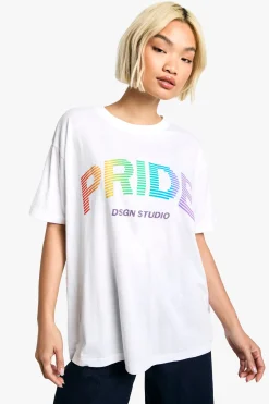 DSGN Studio T-shirt Oversize Slogan Fierté