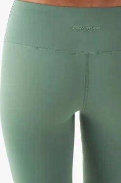 DSGN Studio Ultra Sculpt Flared Legging
