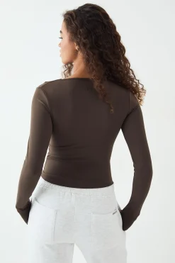 DSGN Studio Ultra Sculpt Haut Manches Longues Rembourré à Devant Croisé<Femme Vêtements De Sport|Dsgn Studio