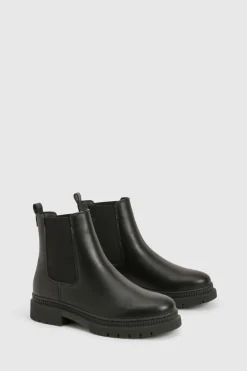 boohoo Détail de languette avec panneau élastique Bottine Chelsea< Bottes|Bottes Noires