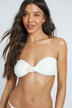 Ensemble Bikini Bandeau À Détail Coquillage Et Torsade Frontale