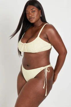boohoo Ensemble Bikini Grande Taille À Carreaux Vichy Haut À Encolure Arrondie Et Bas À Nouer Sur Les Côtés<Femme Maillots De Bain|Tenues De Plage