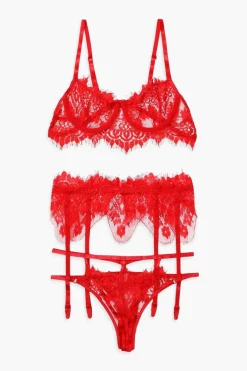 Ensemble bralette en dentelle à cils, porte-jarretelles et string
