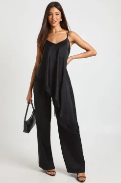 Ensemble Caraco et Pantalon en Satin avec Finitions en Dentelle