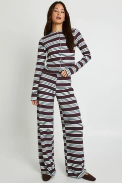 Ensemble cardigan à rayures ton sur ton froissées et pantalon à jambes larges