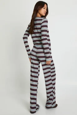 Ensemble cardigan à rayures ton sur ton froissées et pantalon à jambes larges