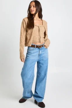 Ensemble cardigan tricoté à nouer à l'avant et top camisole