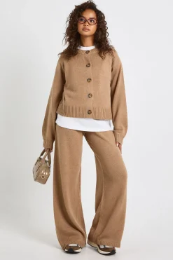 Ensemble cardigan tricoté épais à col rond et pantalon à jambes larges