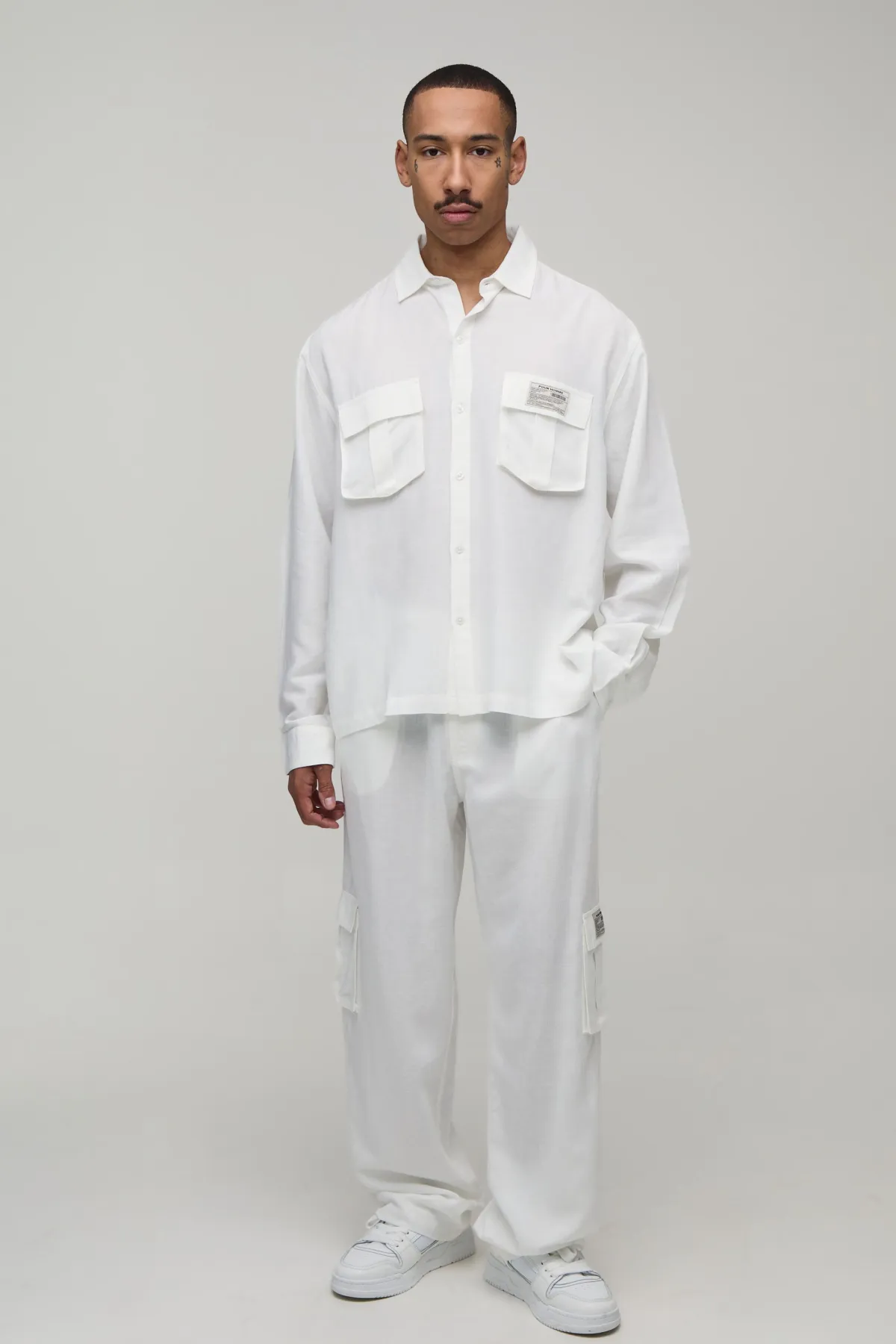 boohooMAN Ensemble Chemise Cargo Et Pantalon Décontracté En Lin Regular<Homme Ensembles|Tout Afficher