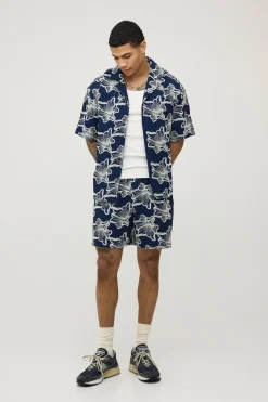 boohooMAN Ensemble Chemise À Col Ouvert Et Short Décontracté À Broderie Florale<Homme Ensembles|Tout Afficher