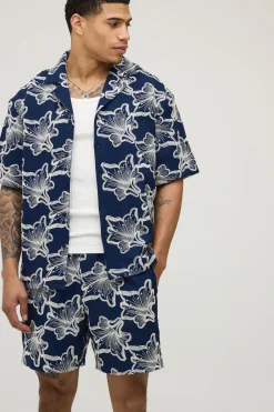 boohooMAN Ensemble Chemise À Col Ouvert Et Short Décontracté À Broderie Florale<Homme Ensembles|Tout Afficher