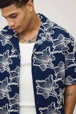 boohooMAN Ensemble Chemise À Col Ouvert Et Short Décontracté À Broderie Florale<Homme Ensembles|Tout Afficher