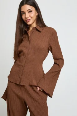 boohoo Ensemble Chemise À Dos Noué Et Pantalon Texturé<Femme Looks Chocolat|Ensembles