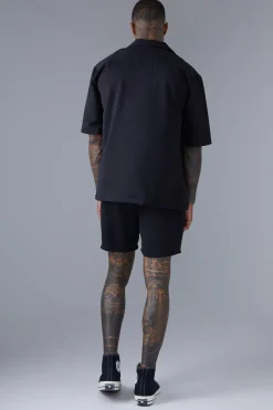 Ensemble chemise en satin Drop Revere à manches courtes et short Regular Fit