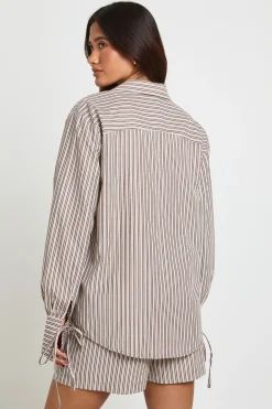 Ensemble Chemise Et Short Coordonné À Rayures Froissées Avec Poignets À Nouer