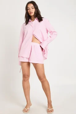 Ensemble Chemise Et Short Coordonné À Rayures Froissées Avec Poignets À Nouer