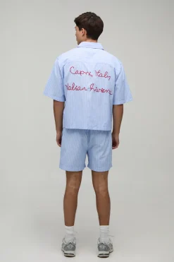 boohooMAN Ensemble Chemise Oversize Ample À Rayures Brodées Capri Et Short Baggy<Homme Ensembles