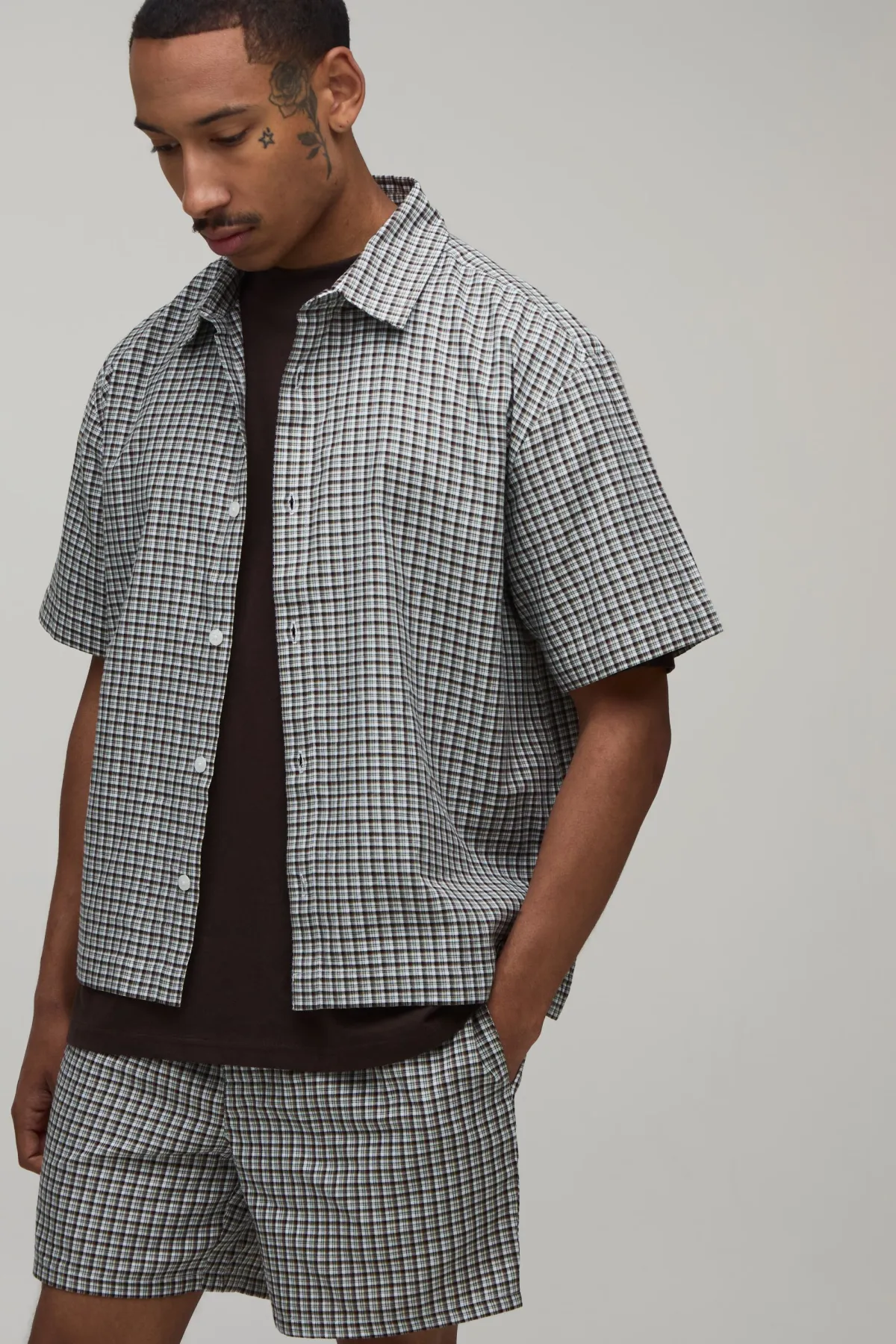 boohooMAN Ensemble Chemise Oversize Brodée Et Short À Micro Carreaux<Homme Ensembles