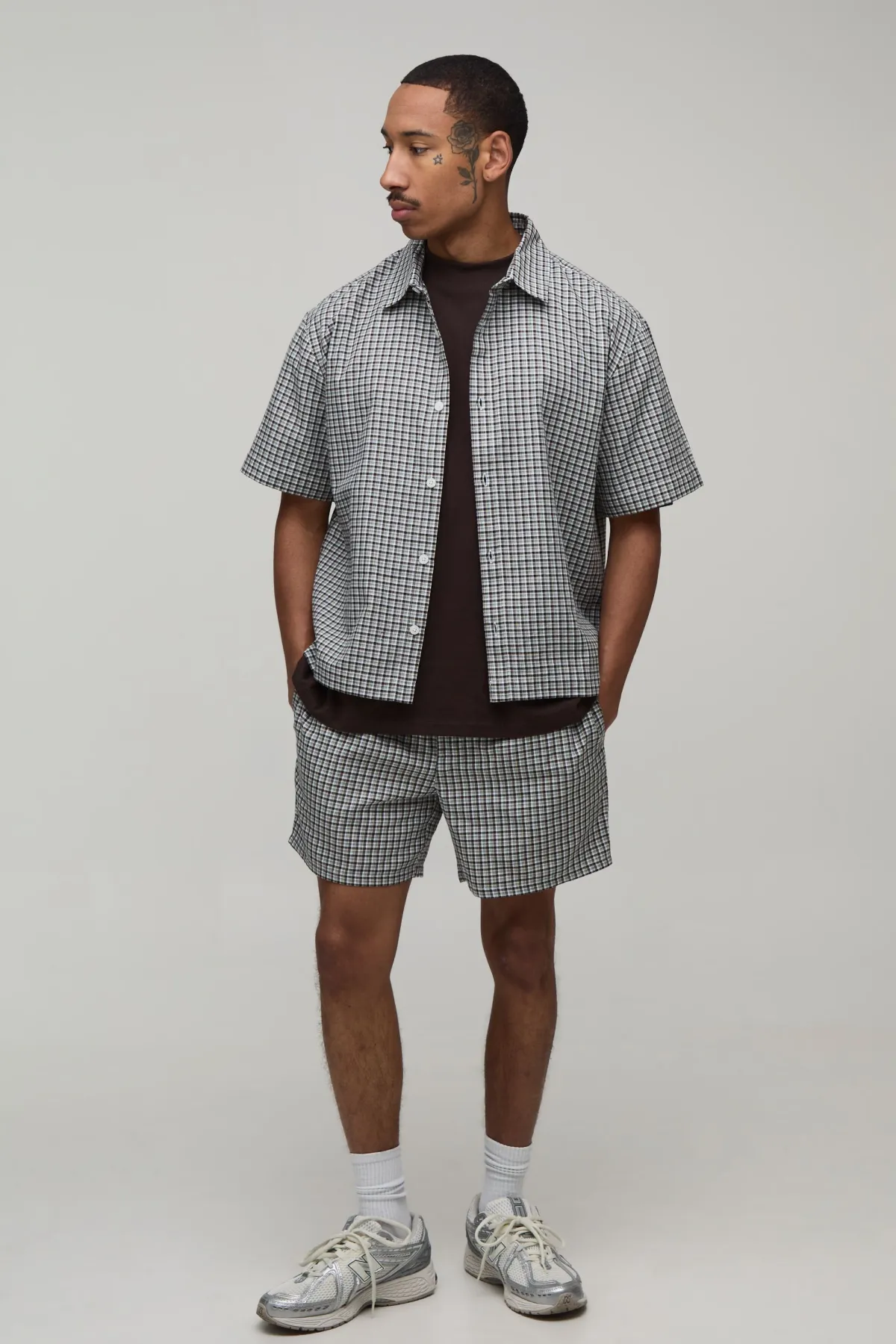 boohooMAN Ensemble Chemise Oversize Brodée Et Short À Micro Carreaux<Homme Ensembles